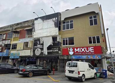 ROI 5 3sty  SHOPLOT KAJANG TOWN GOOD RETURN Jalan Tun Abdul Aziz