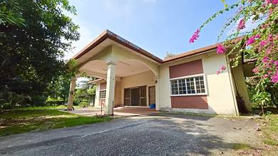 BUNGALOW TANAH LUAS Freehold Single Storey Seksyen 36 Shah Alam