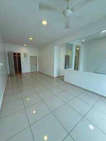 Imperial residence / semi furnished / near golden triamgle