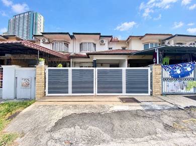 Renovated Double Storey Terrace Seksyen 8, Bandar Baru Bangi