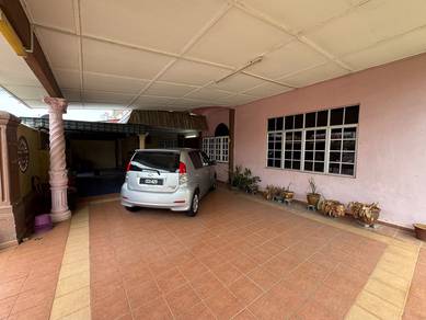 Teres 2 Tingkat Cornerlot Taman Kurnia Jaya, Batu 3
