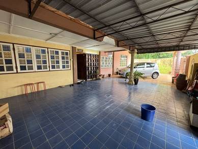 Teres 2 Tingkat Cornerlot Taman Kurnia Jaya, Batu 3