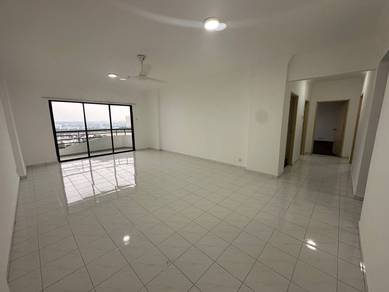 Seri Mutiara Apartment / Seri Alam / Masai / 3 Bed 2 Bath / Rumah Sewa