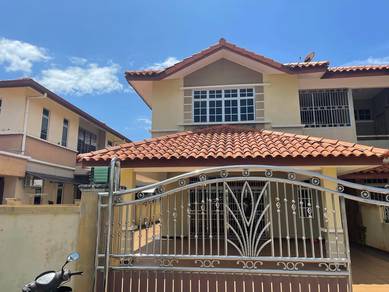 Bandar Dataran Segar fully furnished semi d house gates and guarded