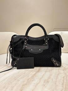 Balenciaga Classic City Bag In Black Leather Mesh