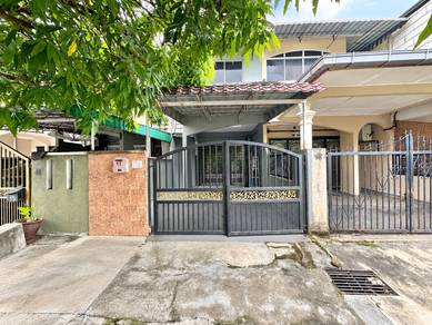 RENOVATED! Double Storey Terrace Fasa 10 Sri Gombak