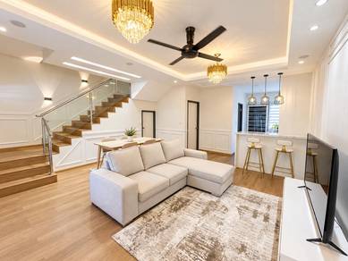 FULLY RENOVATED Double Storey Terrace Kita Harmoni Cybersouth