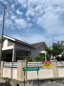 Corner kot Taman Tronoh Universiti