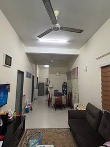 Corner kot Taman Tronoh Universiti