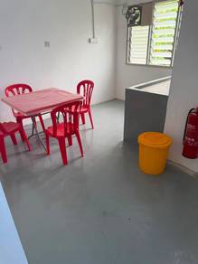 rawang intergrated industrial park- 28 bed hostel (rent whole unit)