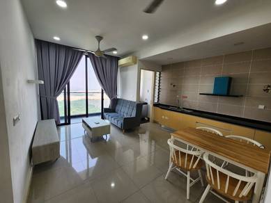 D' Pristine @ Medini