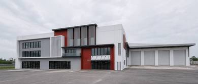 Valdor Detached Factory Warehouse For Sale
