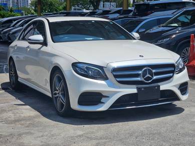 Mercedes Benz E200 AMG