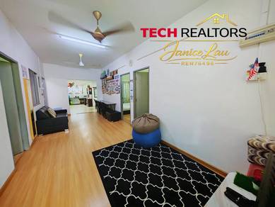 Fully renovated Beautiful Single Storey Semi D at Town area