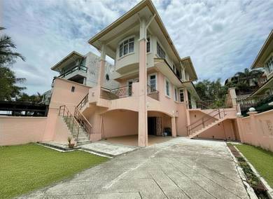 2.5 Storey Full Semi-D Taman Cheras Jaya with large land size