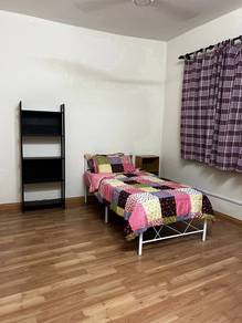 BILIK SINGLE @ BUKIT CHERAS TOWNHOUSE - Wanita | Kemasukan Segera