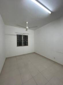 Rumah Sewa Seri Baiduri Apartment setia alam nice unit