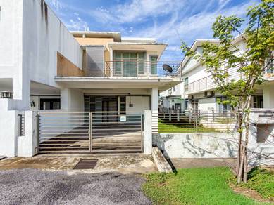 Double Storey Semi Cluster Royal Ivory 2 SP 10 Bandar Saujana Putra