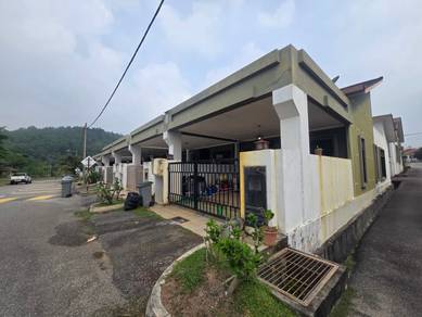 Taman Nusa Intan Endlot Freehold Senawang Type 4 bedrooms Facing Open