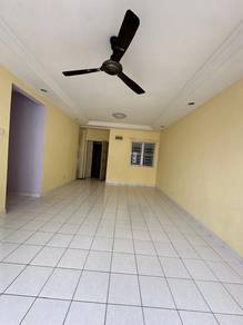 Corner unit widuri impian condo