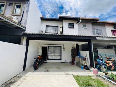 RENOVATED + TERMURAH - 2 Storey Taman Desirab Bayu Puchong