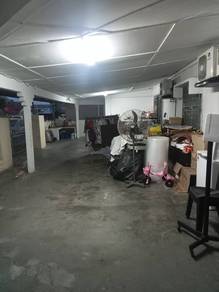 Taman Sungai Besi Indah, Corner 2002sf, The Mines Seri Kembangan