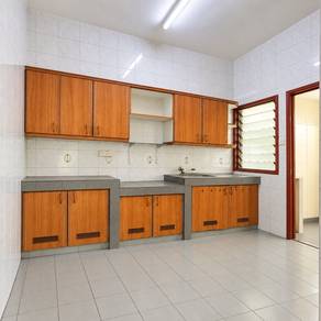 Puchong Utama 2 Sty Kitchen Extended Kitchen Kit Cabinet Ample C/Park