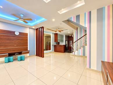 (RUMAH CANTiK) DOUBLE STOREY PUNCAK SAUJANA KAJANG