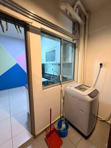 Zenith Suite Apartment (Room Rental)