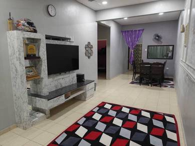 Single storey terrace below market for sale