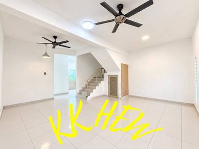 Rafflesia Taman Pelangi Semenyih 2 Double Storey, Freehold 4r3b, G&G