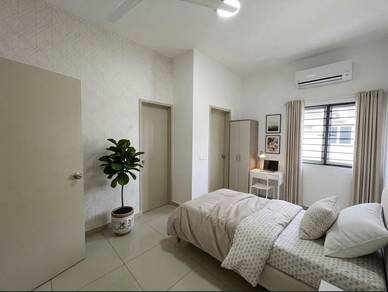 [BILIK SEWA PREMIUM] LELAKI/WANITA ,BUJANG, WiFi Ready, RIMBAYU ,100sq
