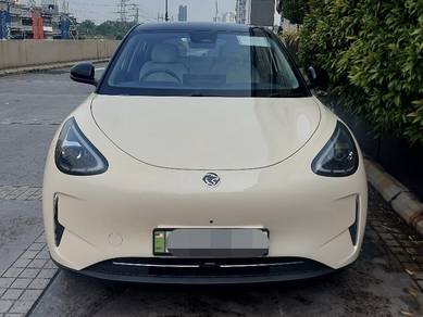 2026 Proton EMAS 5 EV PREMIUM (A) ALABASTER WHITE