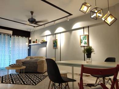 Master Room Grandeur Tower Pandan Indah, For Female only Rent