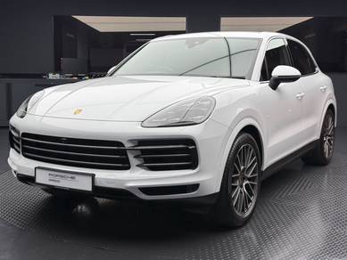 Porsche CAYENNE CBU with Porsche Warranty