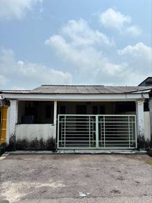 rumah awam lubuk redan