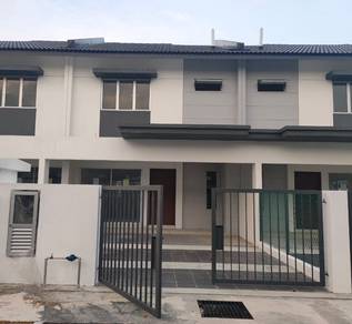 Rumah Teres 2 Tingkat Untuk Disewa