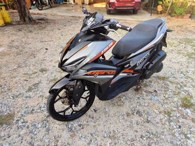 Yamaha NVX V1 KEYLESS ABS