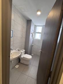 Sks habitat / Master bedroom / bus terminal / shopping mall