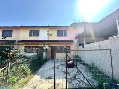 Low Cost [Teres Dua Tingkat Taman Matang Jaya Sungai Buloh]