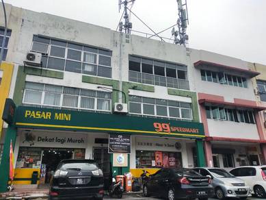 蒲种角头大空间店铺出租｜交通方便 Puchong Spacious Corner Shop For Rent