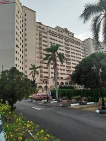 Riviera Bay Condominium,  Seafront unit