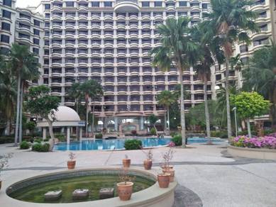 Riviera Bay Condominium,  Seafront unit