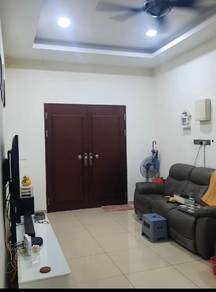 teres house corner lot