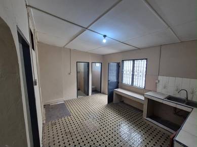 Satok Single Storey Intermediate Lorong Mawar Nearby Kubah Ria
