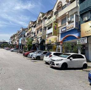 {HOT AREA} Ground Floor Shoplot Near Unisel Seksyen 7, Shah Alam