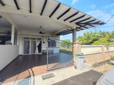 For Sale | Single-Storey Terrace House – Corner Lot | Parit Raja