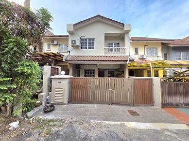 Newly Refurbished + Fully Renovated | Double Storey Seksyen 15, BBB