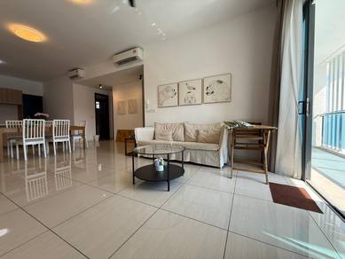 Queens Residences Q1 @ Queens Waterfront