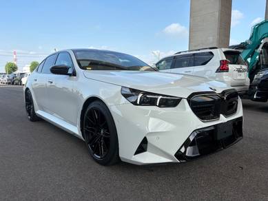 [0-100KM In 3.5 Secs] 2025 Bmw M5 4.4 V8